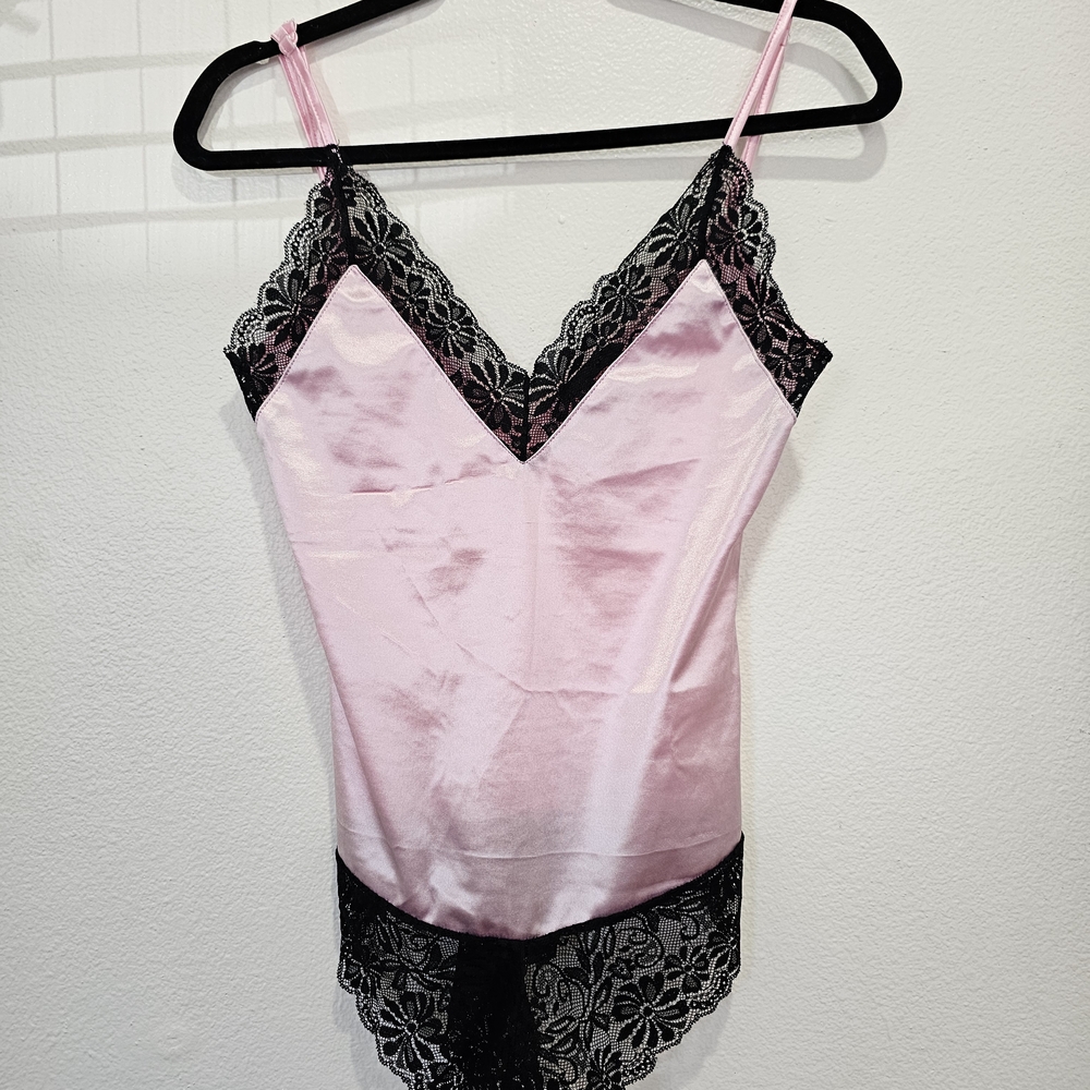 Pink and Black Lace Y2K Bodysuit